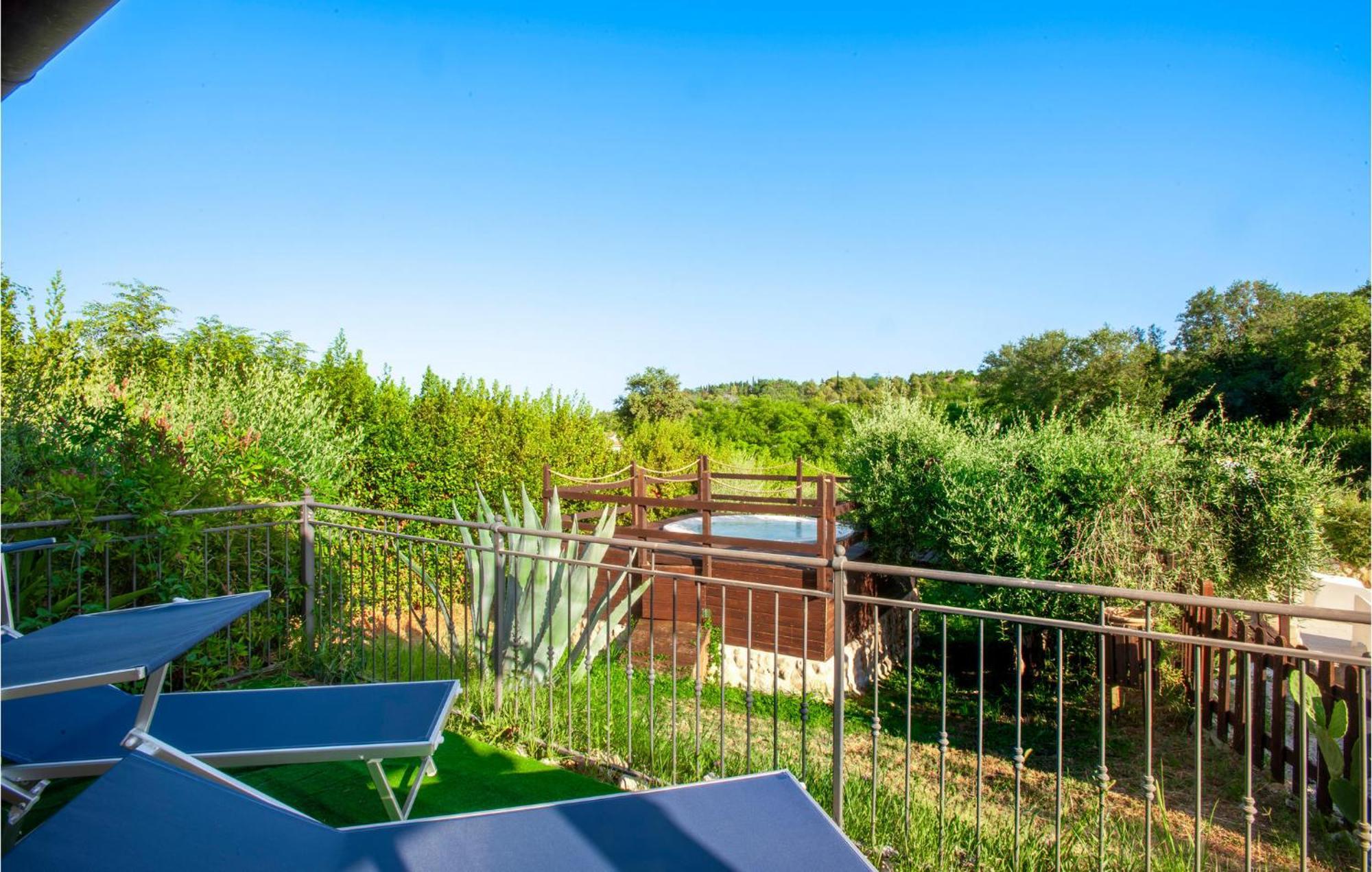 Cozy Home In San Giovanni With Wifi Montefiore dellʼAso Exterior foto